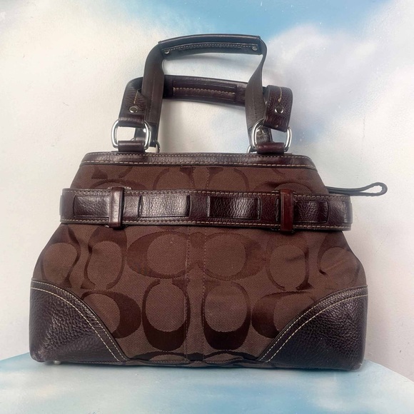 Coach Hamptons signature satchel - Picture 6 of 8